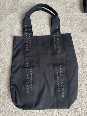 Marc Jacobs Black Canvas Tote Bag - Marc Jacobs Fragrances